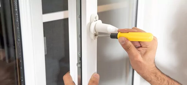 Casement Window Handle Replacement in Fredricton, ON