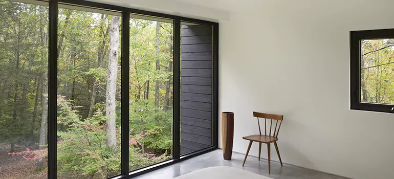 Bulletproof Window Protection Services in Fredricton, ON