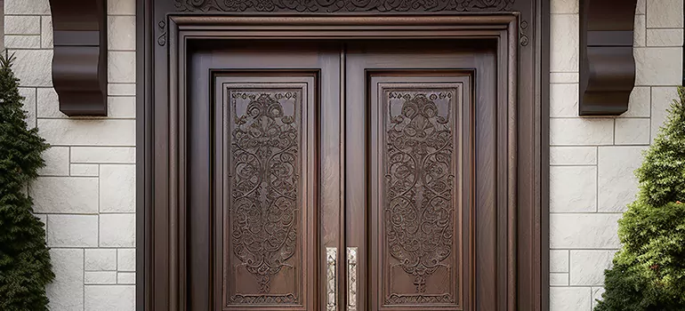 Front Door Moulding in Fredricton, ON