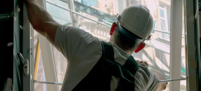 Install Exterior Storm Windows in Fredricton, ON